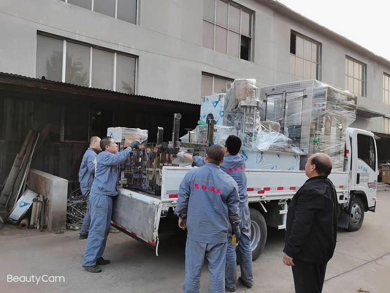 整套葡萄酒灌裝生產線發(fā)往安徽